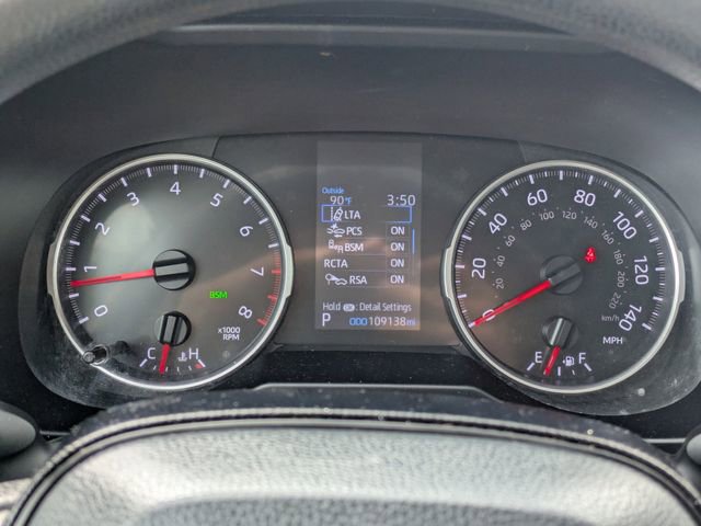 Used 2020 Toyota RAV4 XLE image 20