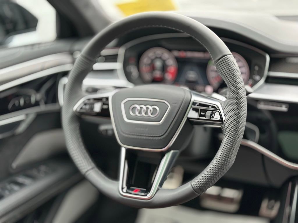 New 2025 Audi S8 image 12