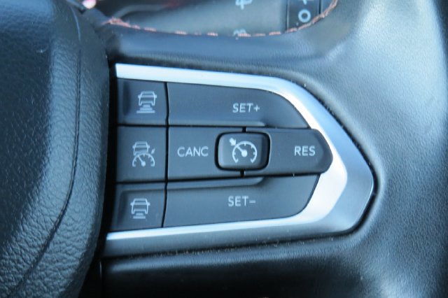 Used 2022 Jeep Compass Limited AWD/4WD image 19