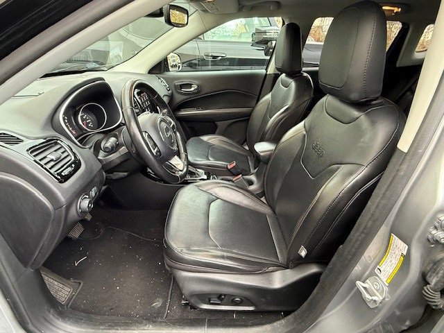 Used 2020 Jeep Compass Limited image 14