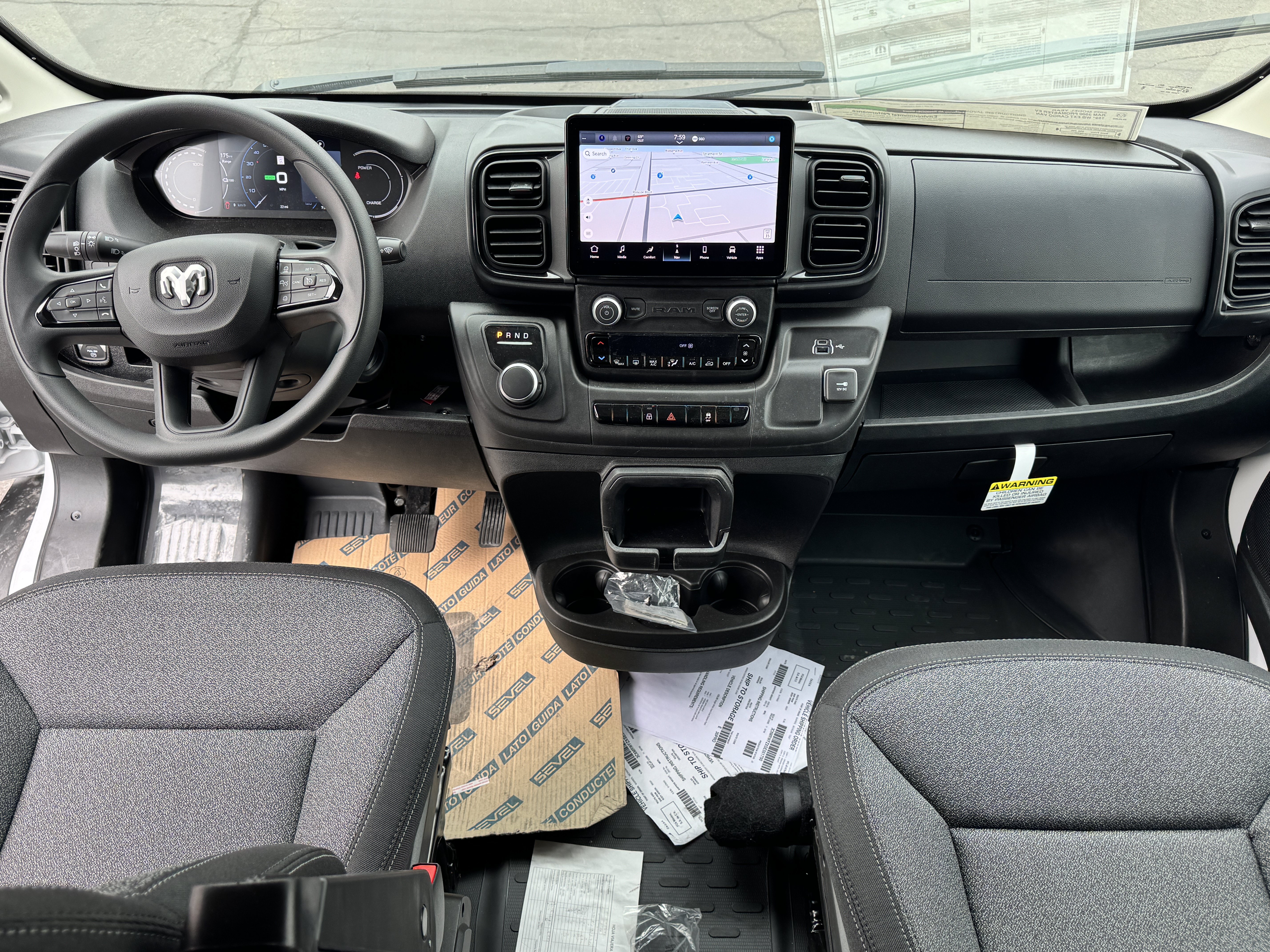New 2025 RAM ProMaster 3500 w/ Convenience Group FWD image 22
