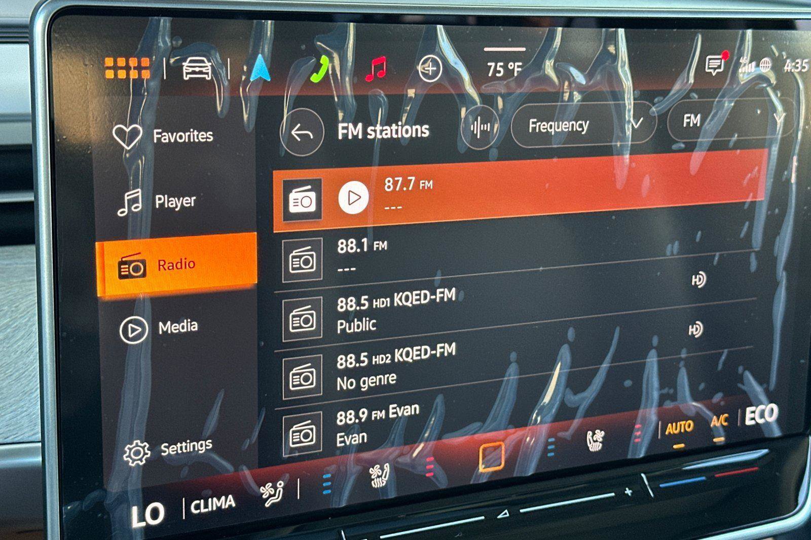 New 2025 Volkswagen ID. Buzz 1st Edition image 18