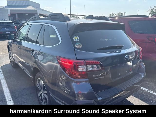 Used 2018 Subaru Outback 2.5i Limited AWD/4WD image 3