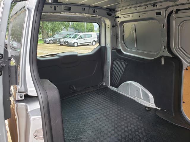 Used 2016 Ford Transit Connect XL FWD image 19