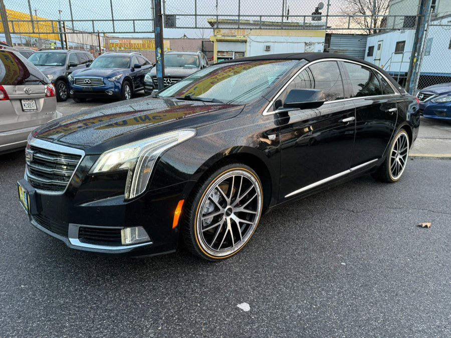 Used 2019 Cadillac XTS Luxury image 3