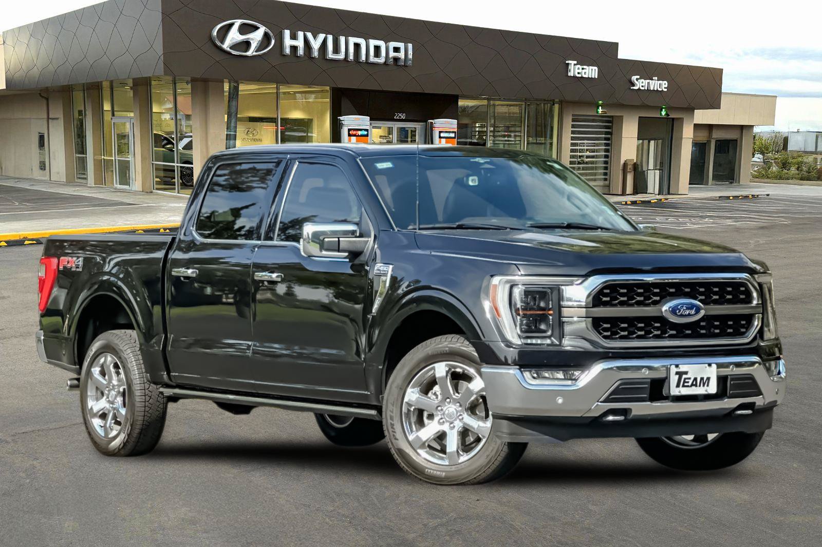 Used 2023 Ford F150 King Ranch w/ Equipment Group 601A High AWD/4WD image 2