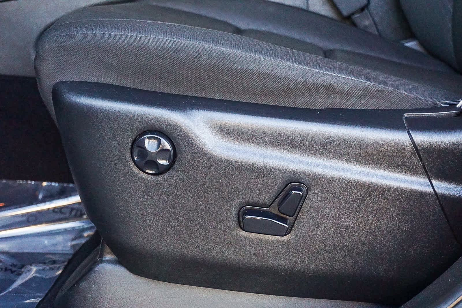 Used 2020 Jeep Grand Cherokee Laredo image 23