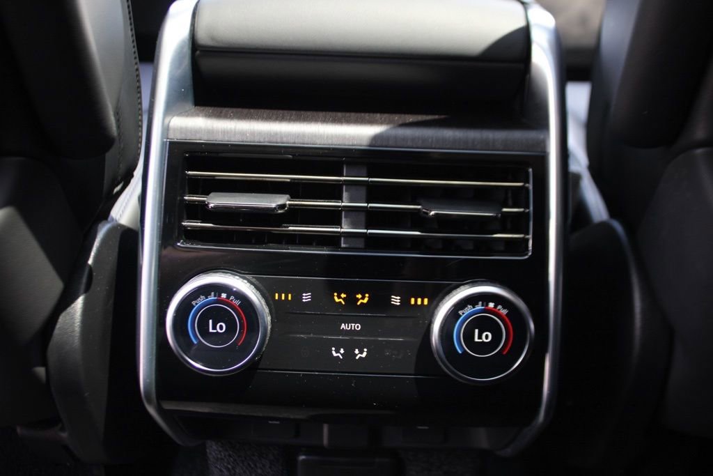 Used 2024 Land Rover Range Rover SE image 27