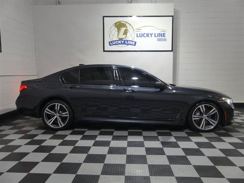 Used 2019 BMW 740i xDrive w/ M Sport Package AWD/4WD image 6