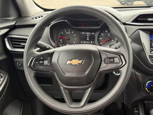 Used 2022 Chevrolet TrailBlazer LT w/ Driver Confidence Package image 12