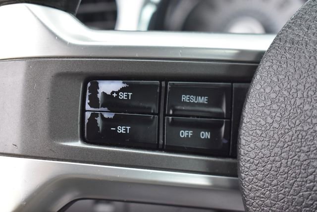 Used 2011 Ford Mustang GT Premium RWD image 22