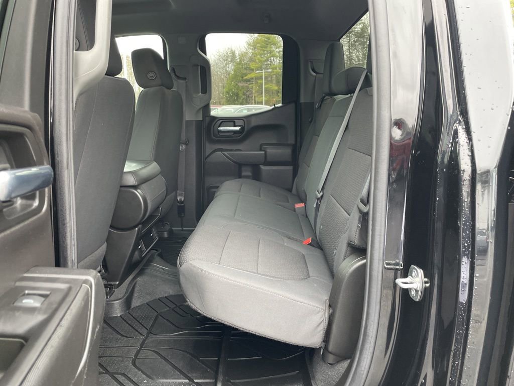 Used 2020 Chevrolet Silverado 1500 Custom w/ Custom Value Package image 26