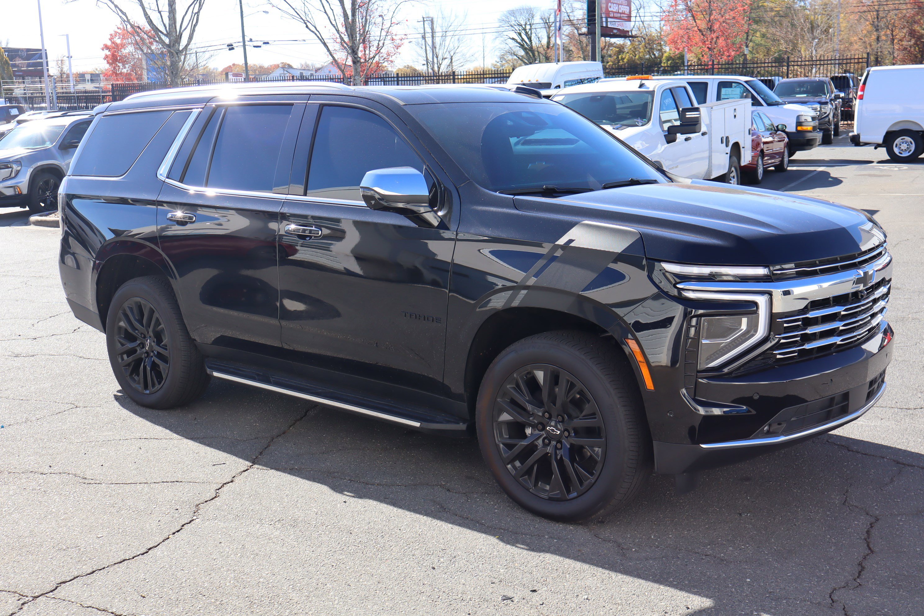 Used 2025 Chevrolet Tahoe Premier image 2