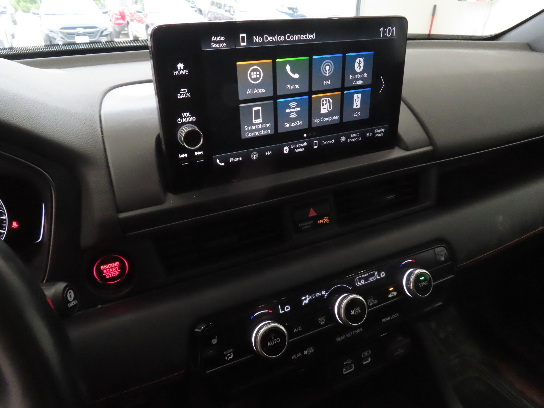 Used 2023 Honda Pilot TrailSport image 20