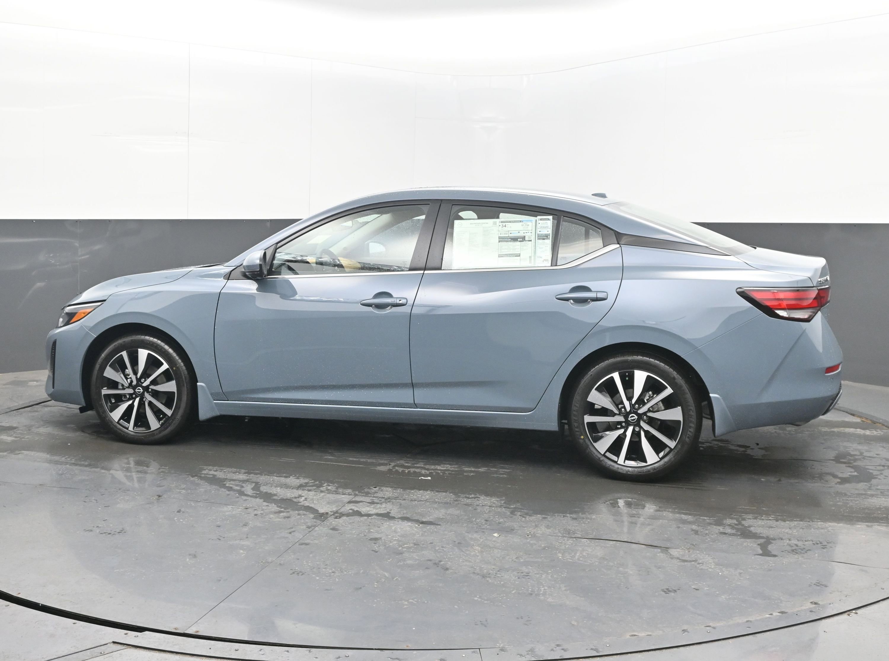 New 2025 Nissan Sentra SV w/ SV Premium Package image 5