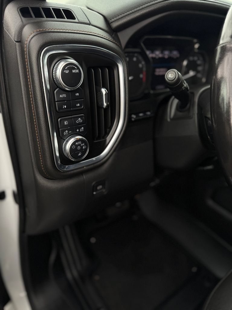Used 2022 GMC Sierra 1500 AT4 w/ AT4 Premium Package AWD/4WD image 15