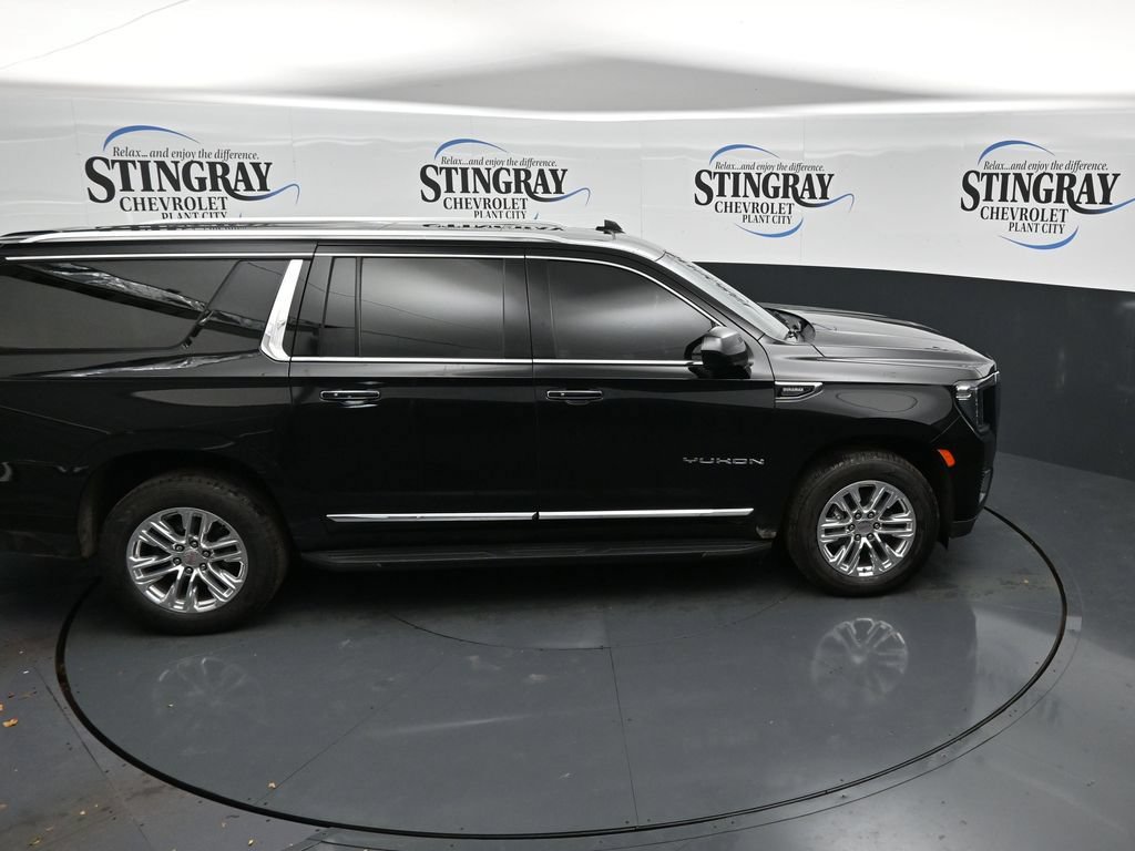 Used 2021 GMC Yukon XL SLT w/ Rear Media and Nav Package AWD/4WD image 25