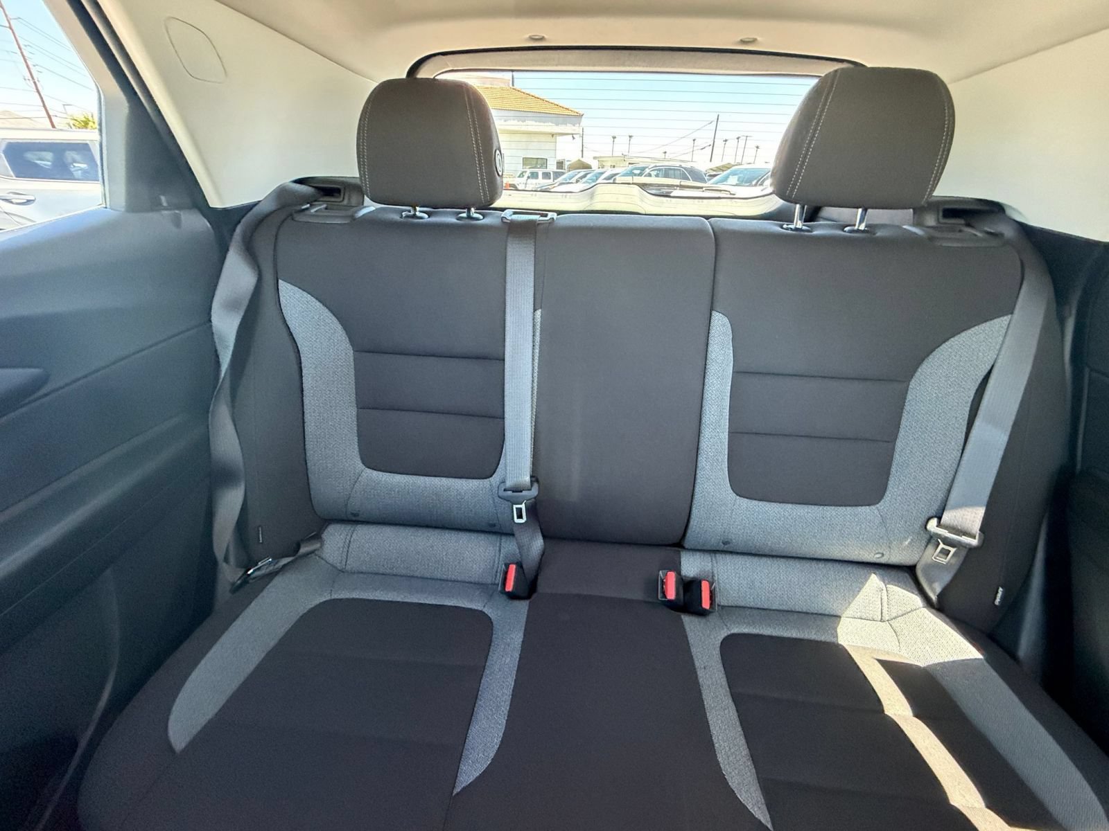 Used 2025 Chevrolet TrailBlazer LT FWD image 37