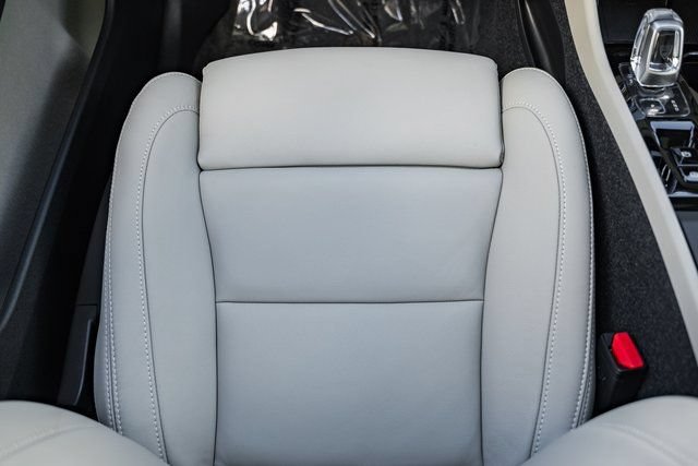 Used 2026 Volvo XC40 B5 Ultra w/ Protection Package Premier AWD/4WD image 32