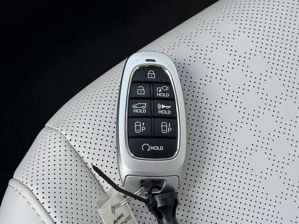 Used 2024 Hyundai Ioniq 5 Limited AWD/4WD image 34