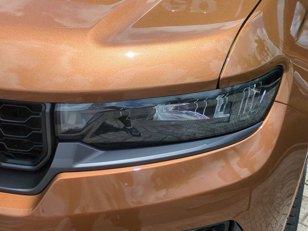 New 2026 Jeep Grand Cherokee L Limited AWD/4WD image 10