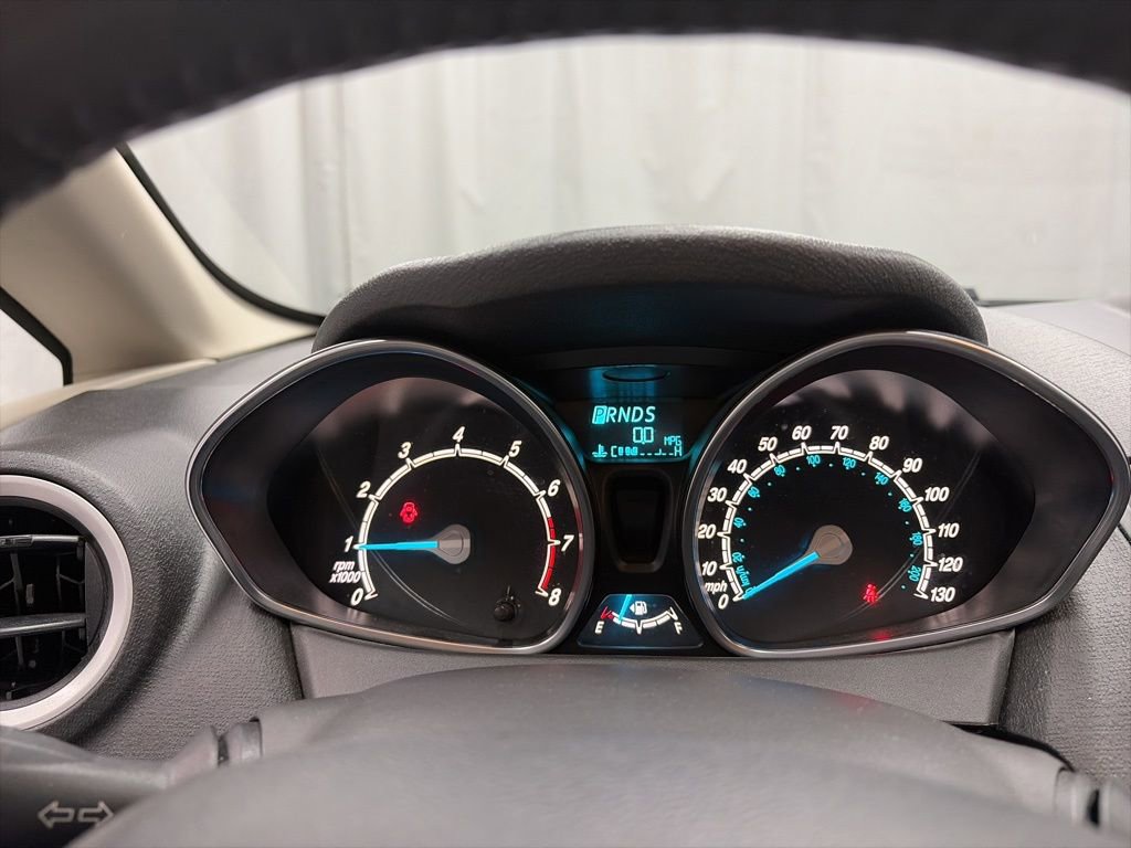 Used 2016 Ford Fiesta SE image 25