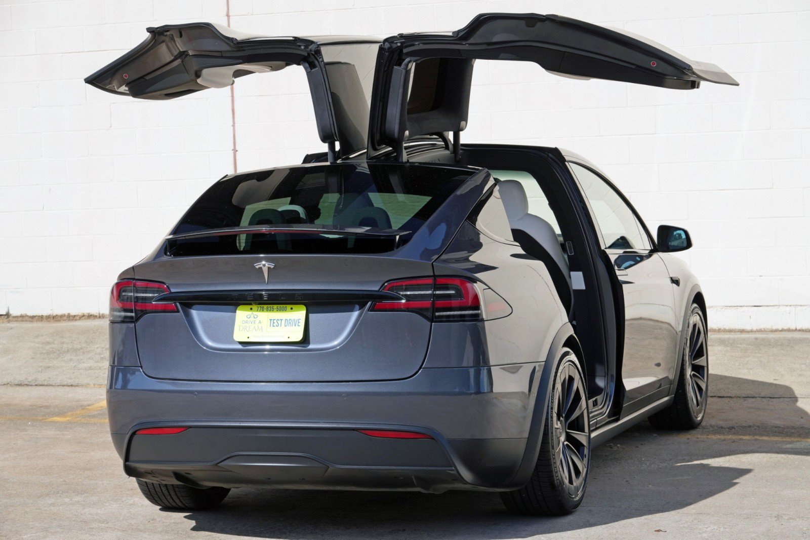 Used 2022 Tesla Model X AWD/4WD image 57