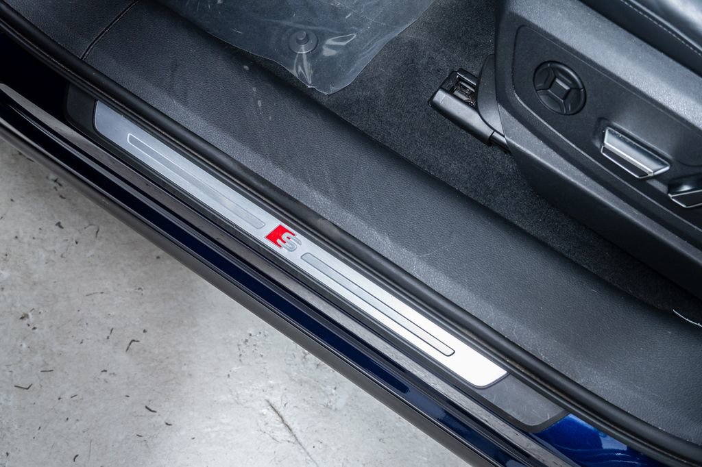 Certified 2023 Audi e-tron S Prestige w/ Prestige Package AWD/4WD image 24