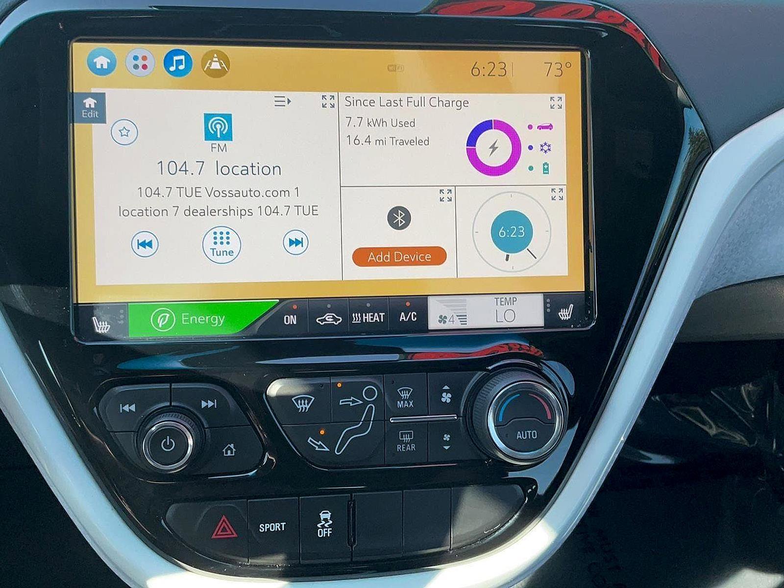 Used 2021 Chevrolet Bolt Premier w/ Infotainment Package image 25