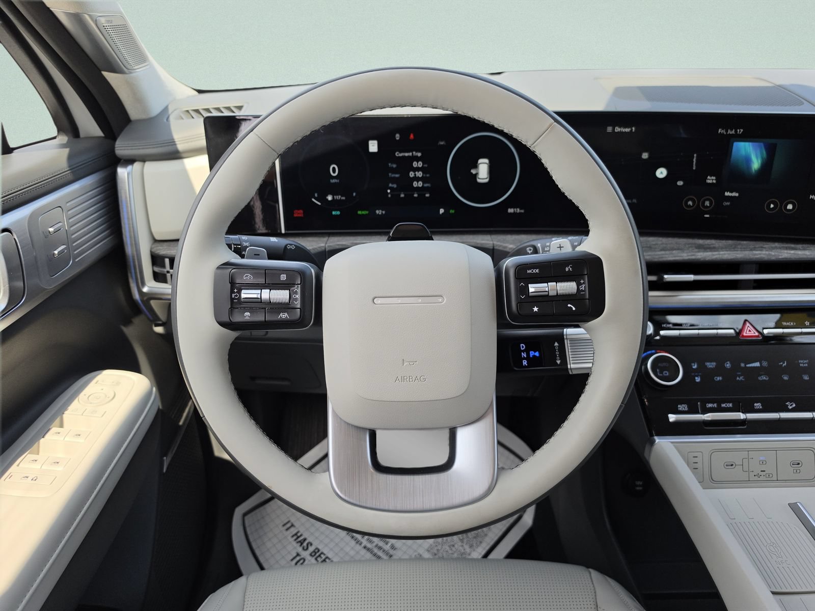 Used 2025 Hyundai Santa Fe Calligraphy AWD/4WD image 17