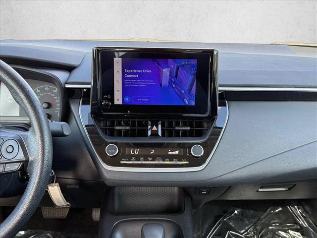 Used 2025 Toyota Corolla LE FWD image 16