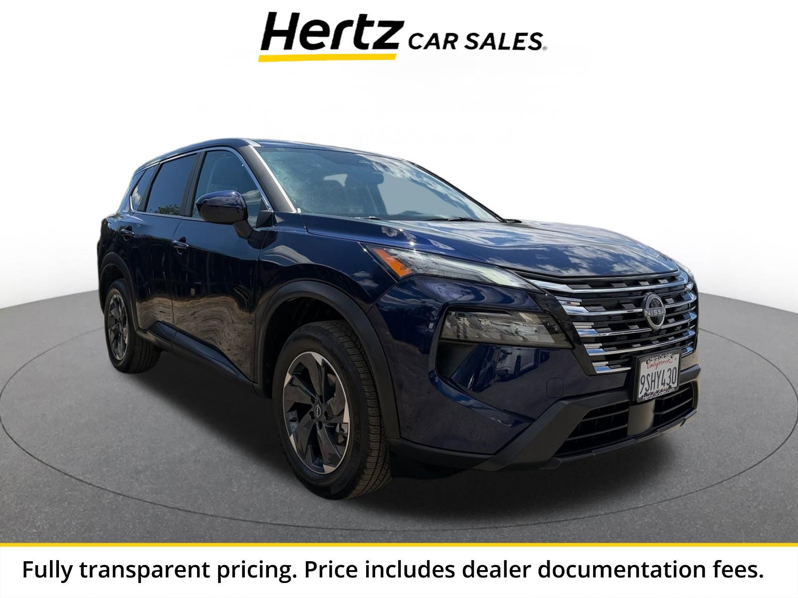 Used 2025 Nissan Rogue SV FWD image 1