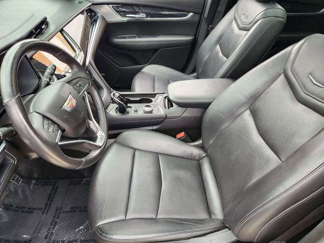 Used 2023 Cadillac XT6 Premium Luxury FWD image 9