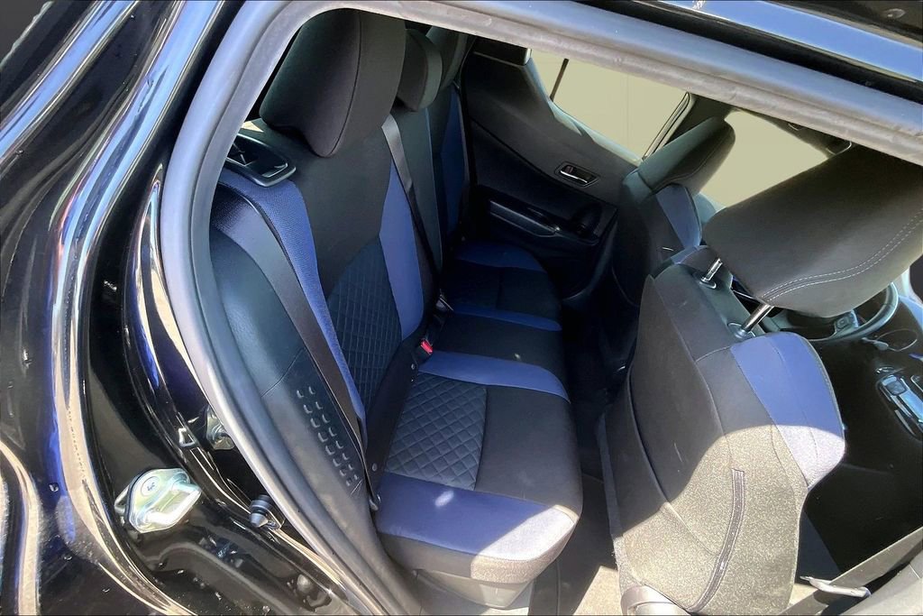 Used 2021 Toyota C-HR XLE image 25