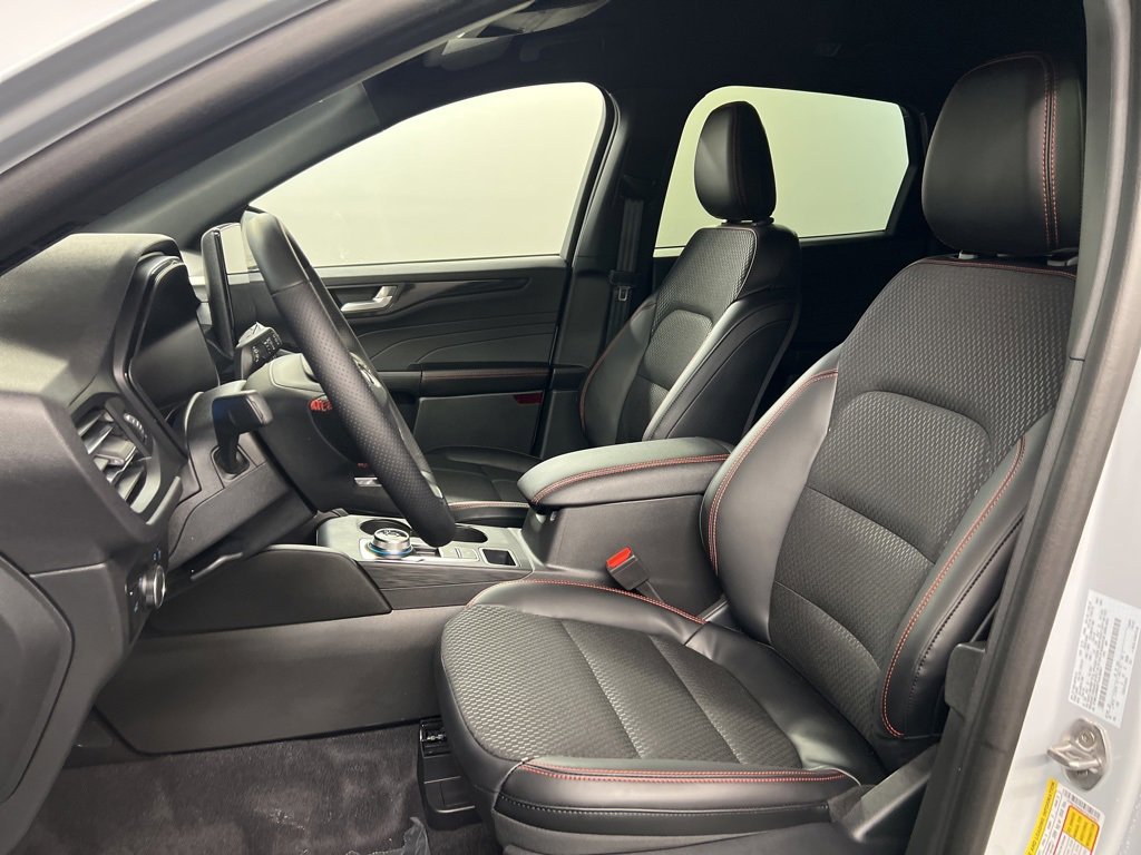 New 2026 Ford Escape ST-Line w/ Tech Pack #1 image 26