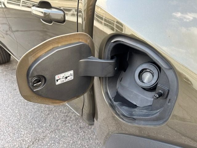 Used 2024 GMC Canyon Elevation w/ Convenience Package RWD image 19