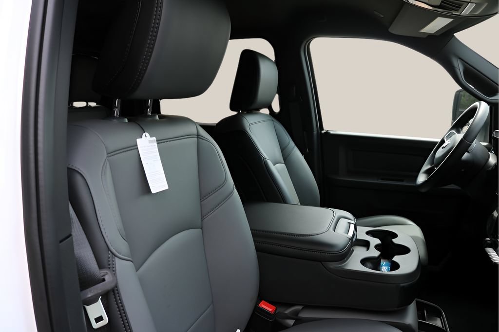 New 2026 RAM 3500 Tradesman AWD/4WD image 20