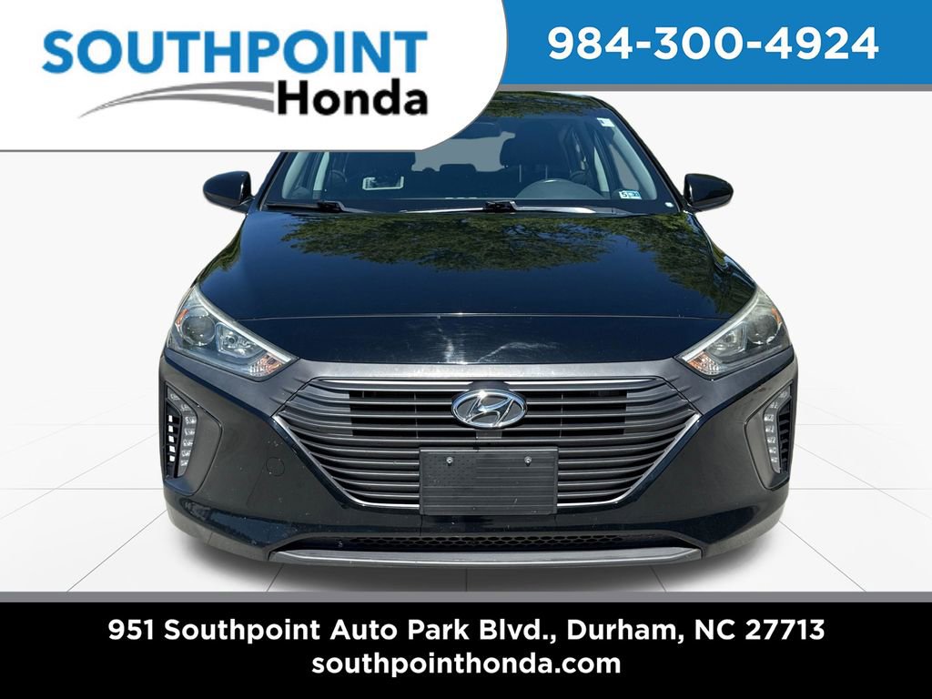 Used 2018 Hyundai Ioniq Plug-In Hybrid FWD image 2