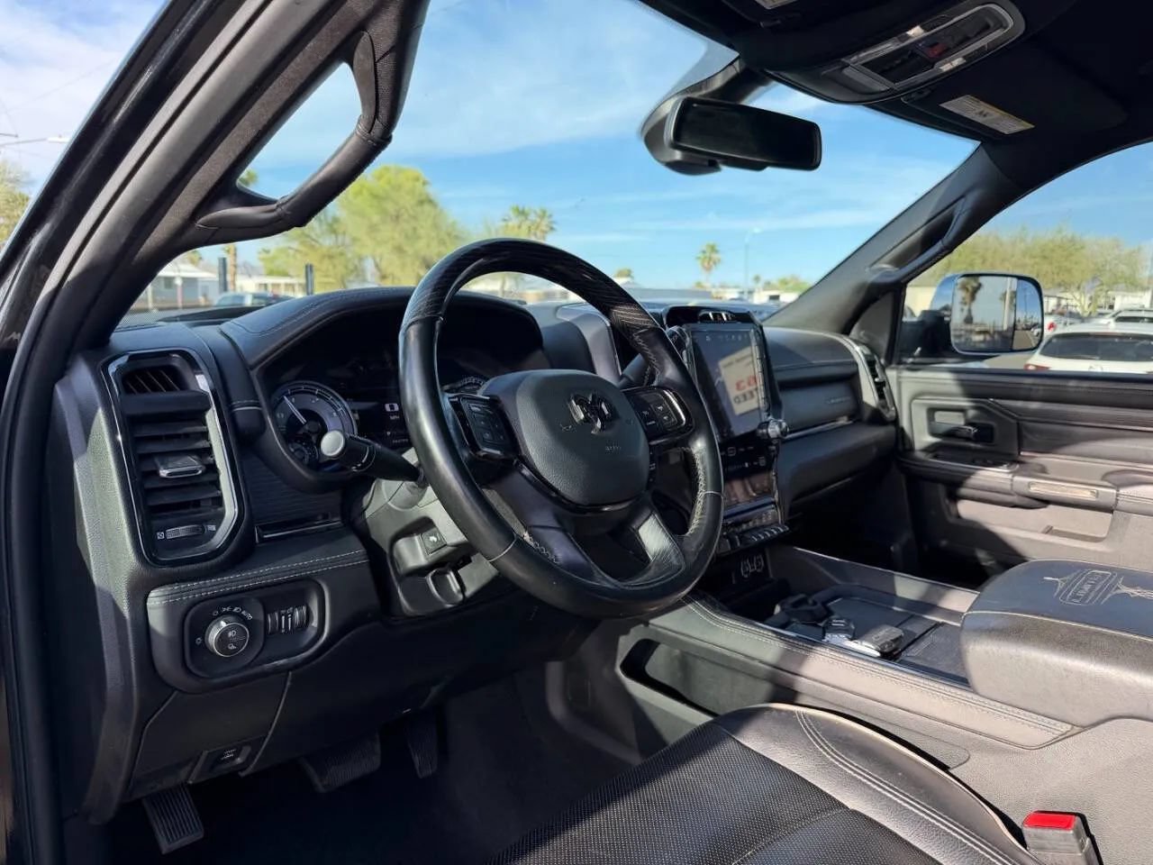 Used 2022 RAM 3500 Limited w/ Towing Technology Group AWD/4WD image 19