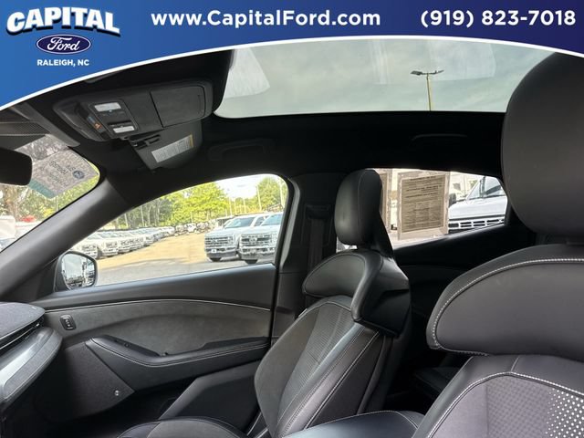 Certified 2025 Ford Mustang Mach-E GT AWD/4WD image 22