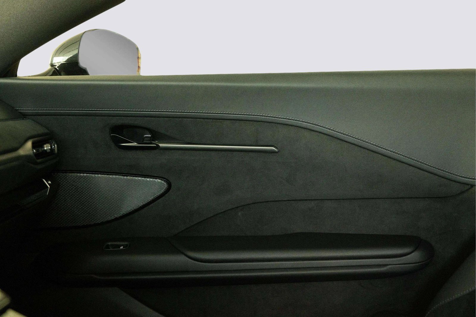 New 2026 Aston Martin V8 Vantage Coupe image 43