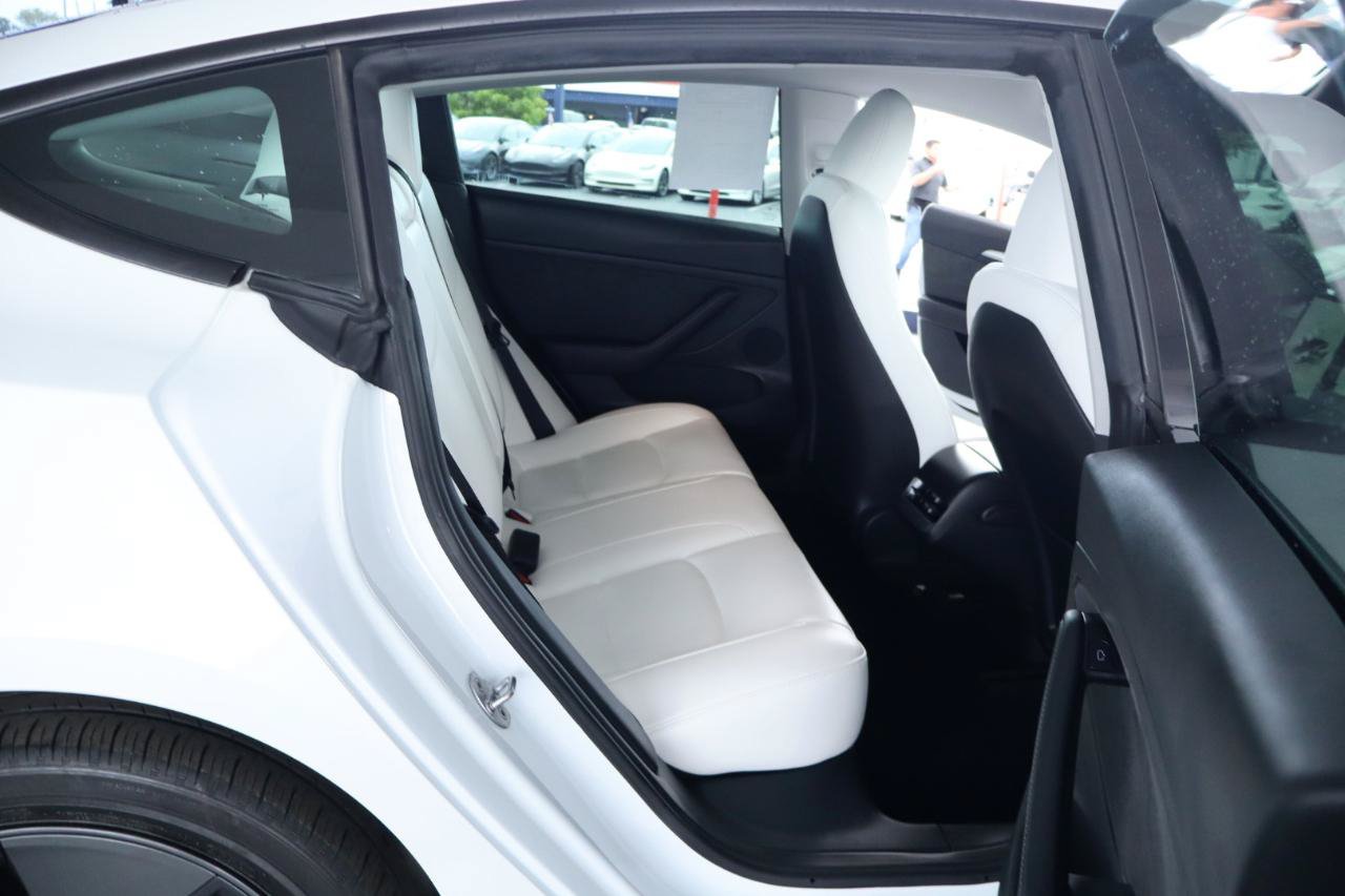 Used 2023 Tesla Model 3 Standard Range RWD image 32