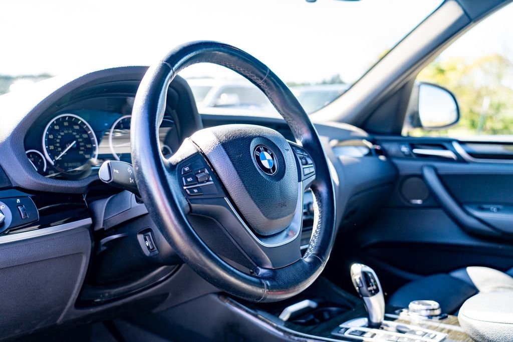 Used 2015 BMW X3 xDrive28i image 12
