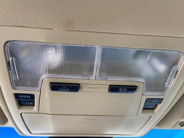 Used 2017 Toyota Avalon Touring image 44