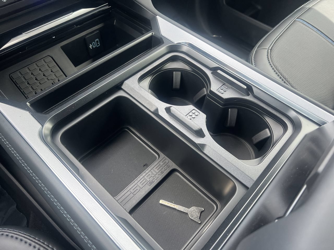 New 2026 Ford F350 Platinum AWD/4WD image 10
