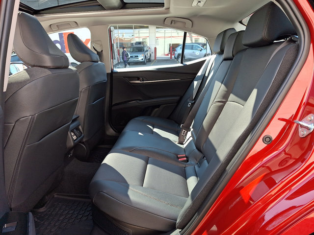 Used 2026 Toyota Camry XLE w/ Premium Plus Package image 10