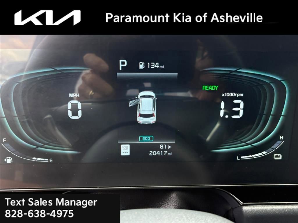 Certified 2023 Kia Niro EX image 8