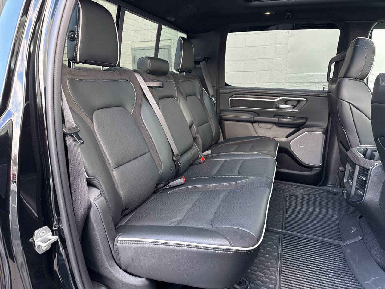 Used 2026 RAM 1500 Laramie w/ Night Edition image 25