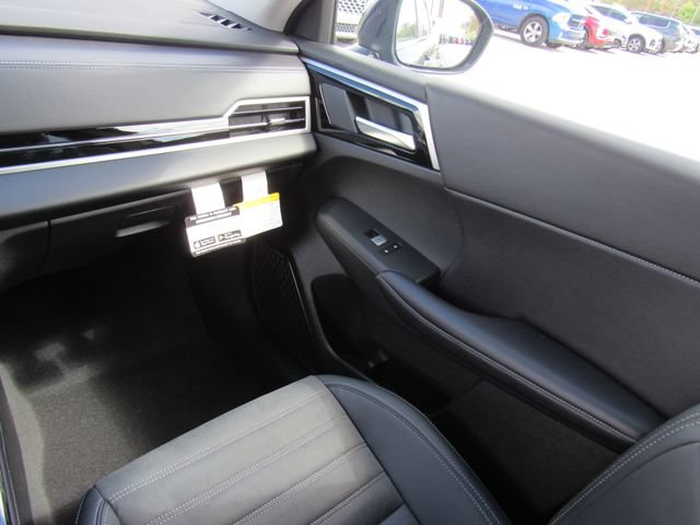 New 2026 Mitsubishi Outlander SE FWD image 19