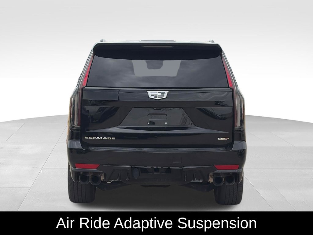 Used 2023 Cadillac Escalade ESV V AWD/4WD image 7